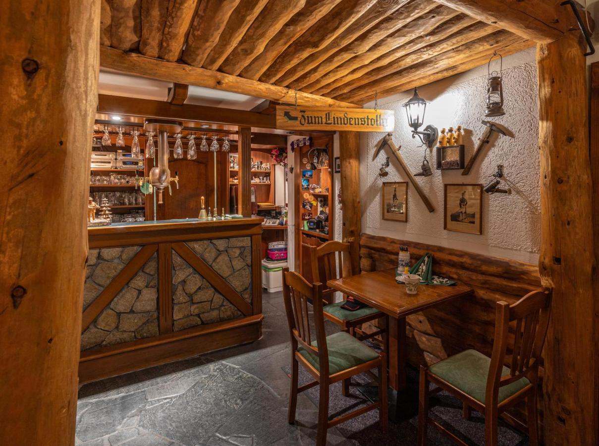 Pension Und Gaststaette Zur Knappenschaenke Thermalbad Wiesenbad Exteriér fotografie