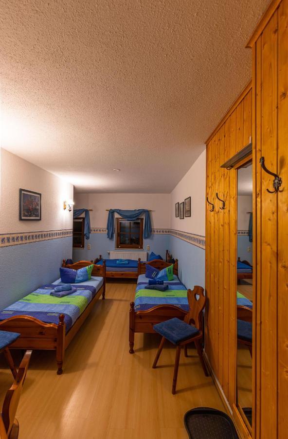 Pension Und Gaststaette Zur Knappenschaenke Thermalbad Wiesenbad Exteriér fotografie